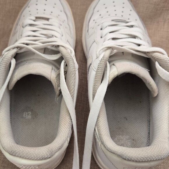 White 2020 Low Top Nike Air Force 1 Women's Size 8.5 Product Code DD8959-100 - Picture 7 of 7